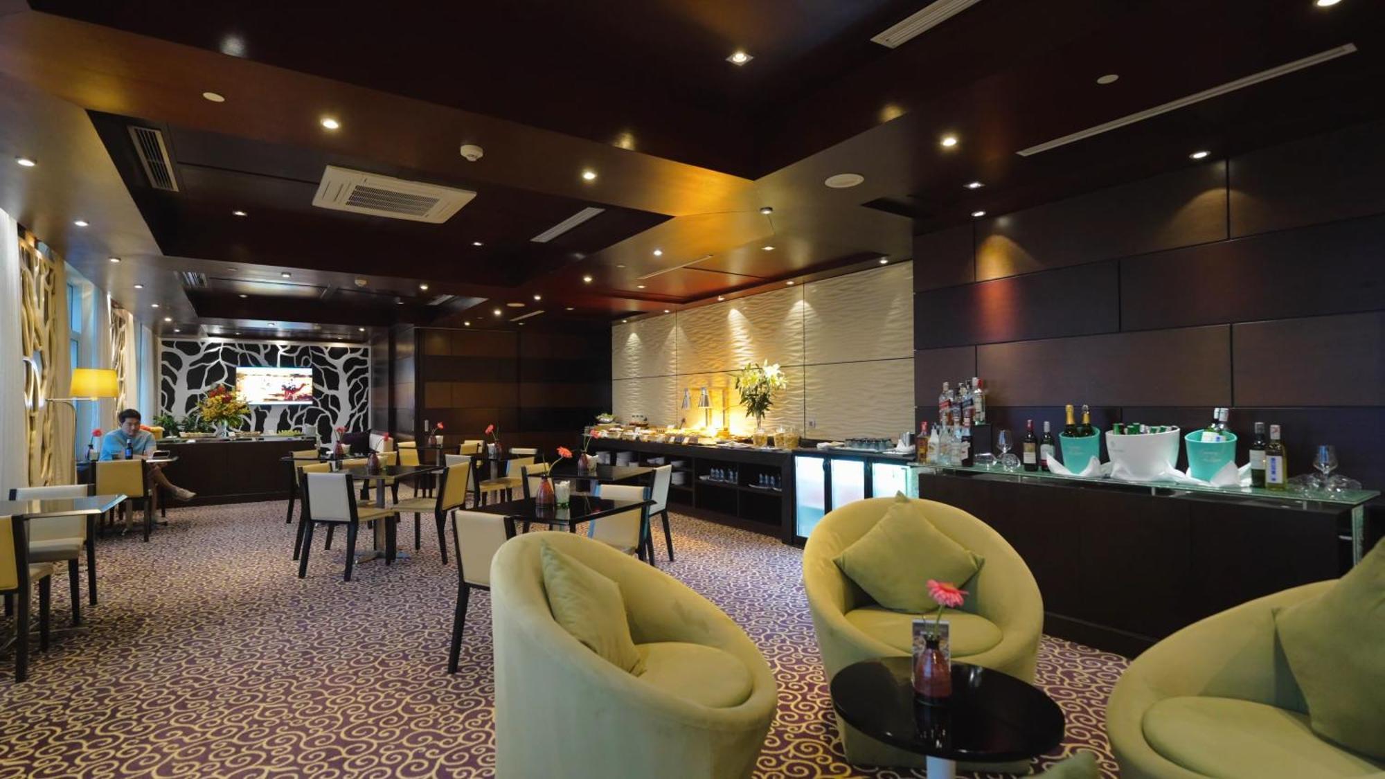 Grand Mercure Danang Экстерьер фото