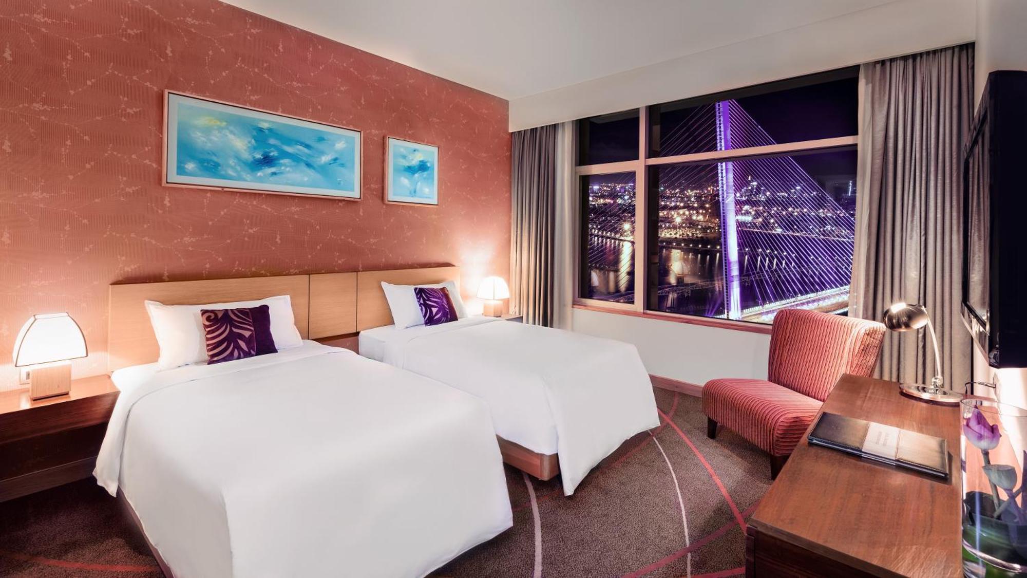Grand Mercure Danang Экстерьер фото
