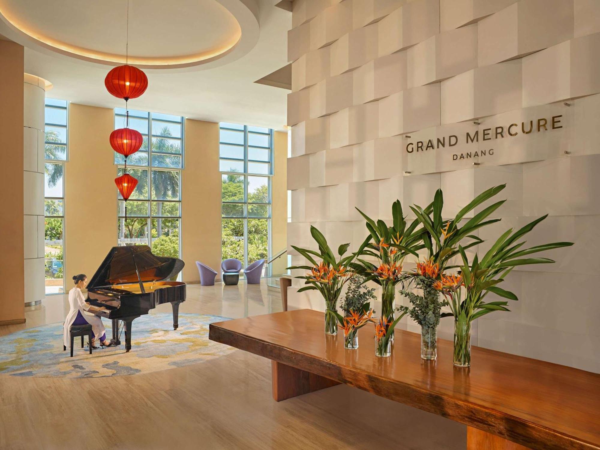 Grand Mercure Danang Экстерьер фото