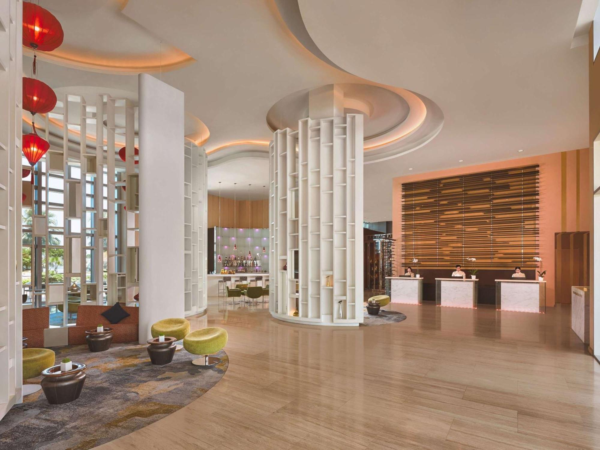 Grand Mercure Danang Экстерьер фото