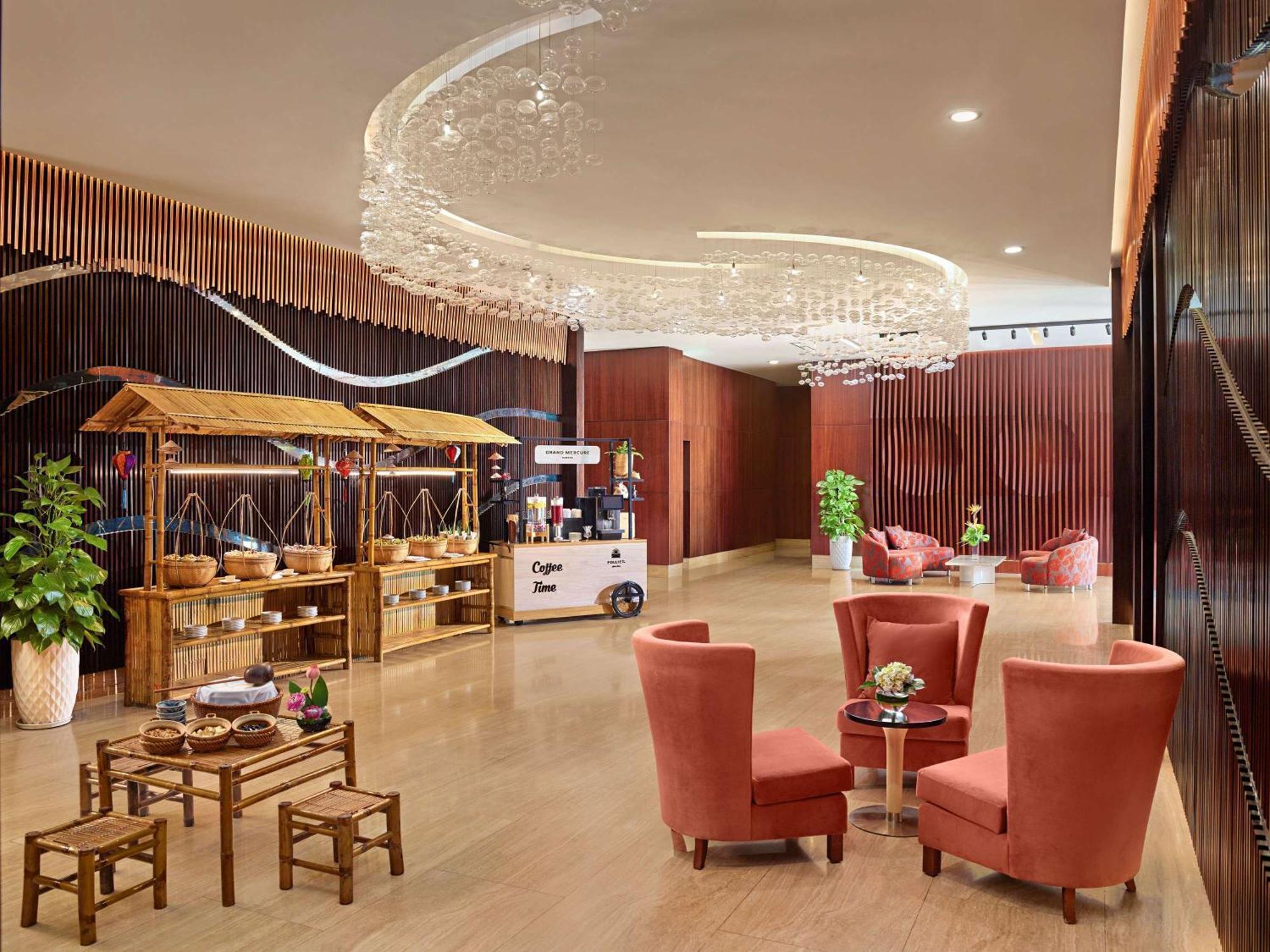 Grand Mercure Danang Экстерьер фото