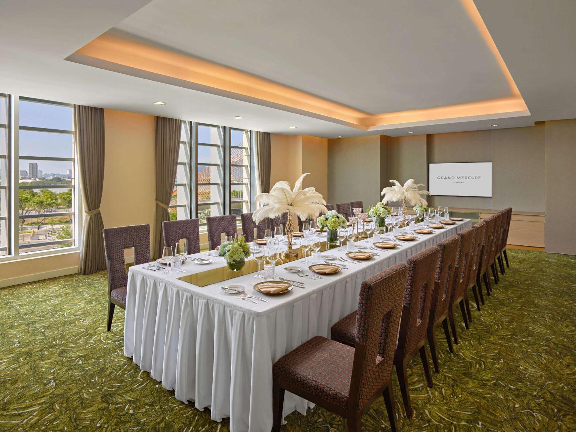 Grand Mercure Danang Экстерьер фото
