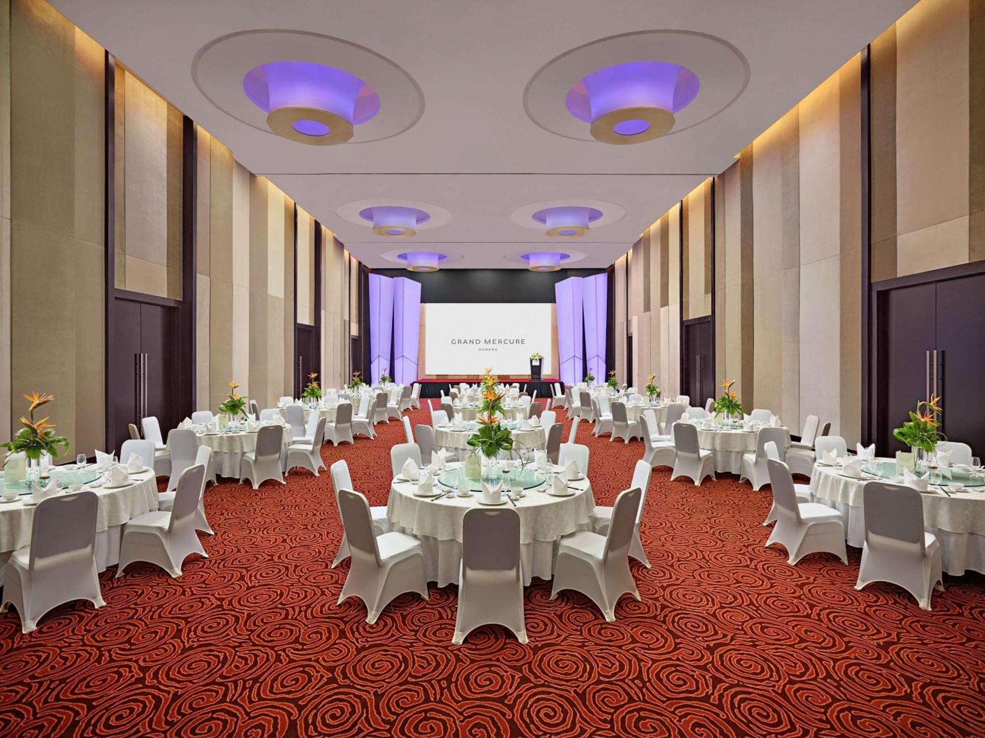 Grand Mercure Danang Экстерьер фото